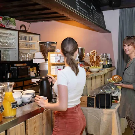 Han/Misafirhane Talstation Heumoederntal Treuchtlingen